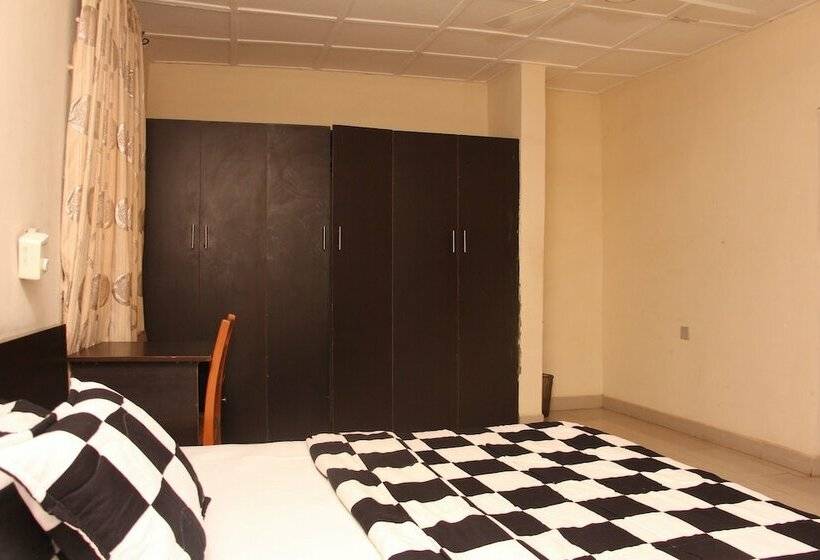 پانسیون Sapphire Guest House