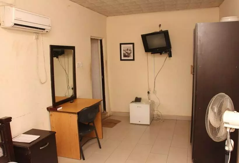 پانسیون Sapphire Guest House