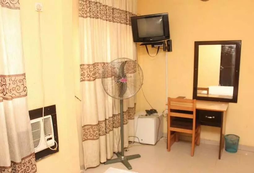 پانسیون Sapphire Guest House