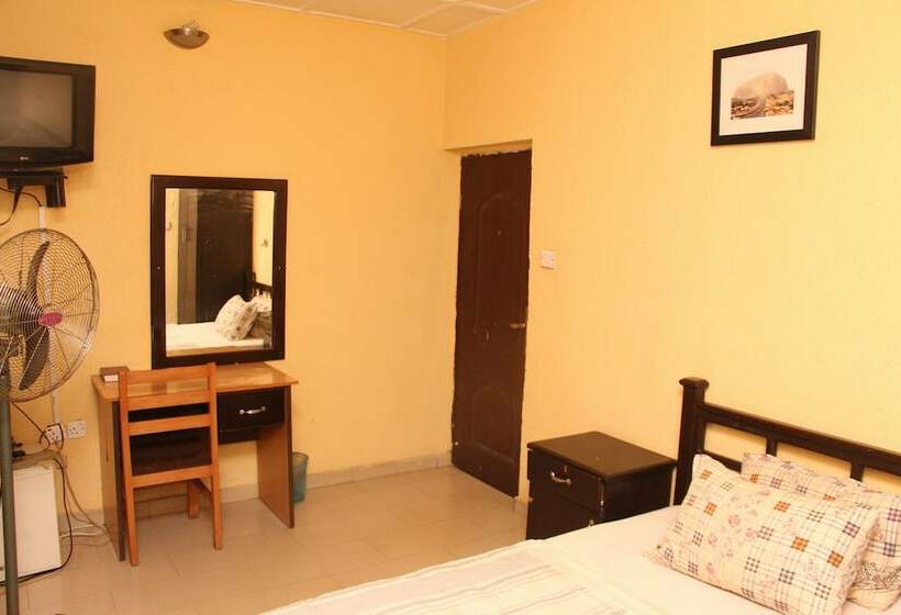 پانسیون Sapphire Guest House