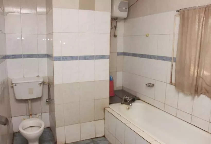 پانسیون Sapphire Guest House