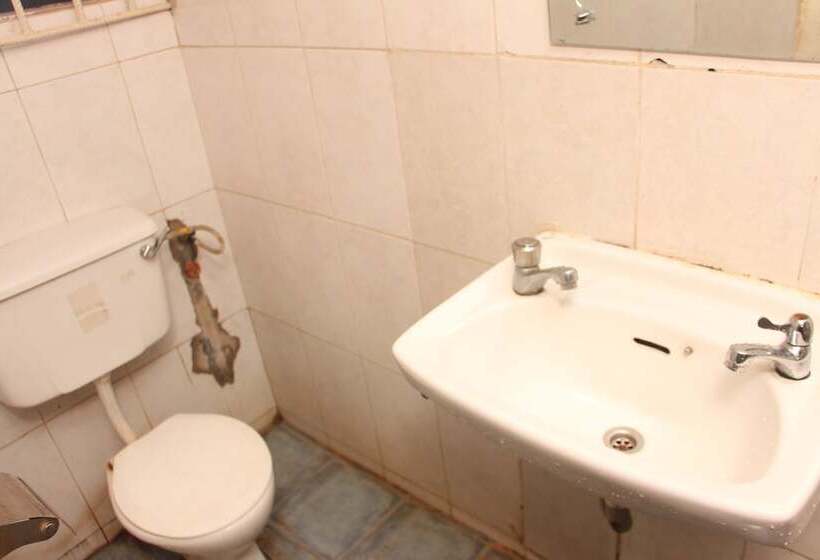 پانسیون Sapphire Guest House