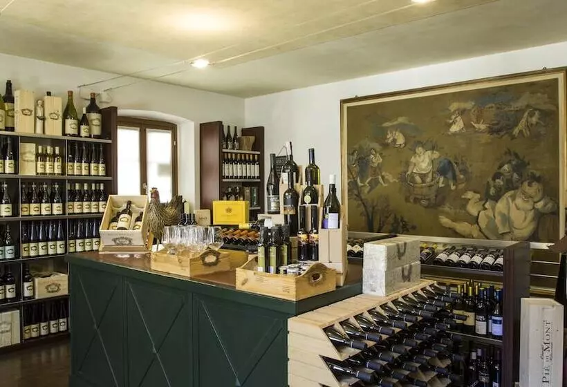 تختخواب و صبحانه Locanda Orologio