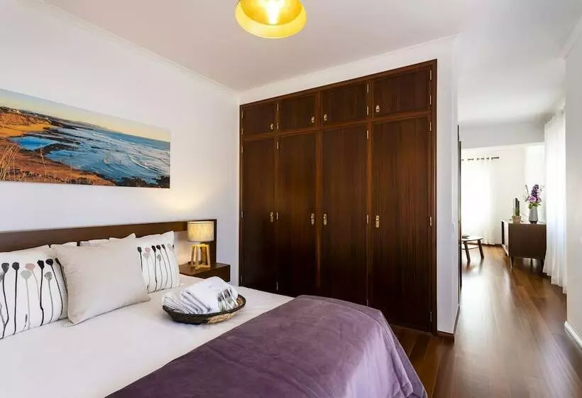 ベッドアンドブレックファースト Ohana Guesthouse Ericeira