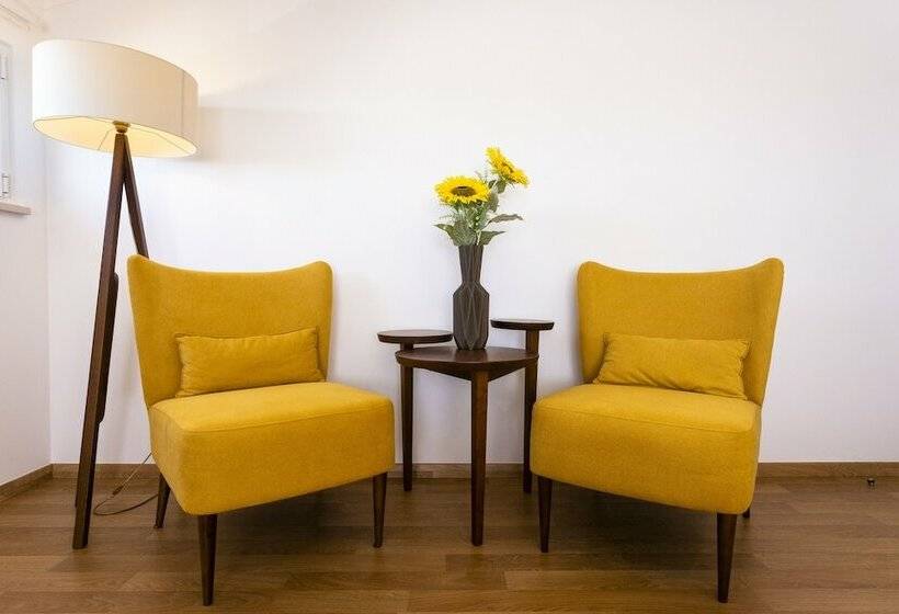 Bed and Breakfast Ohana Guesthouse Ericeira