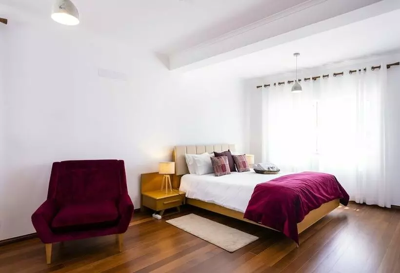 ベッドアンドブレックファースト Ohana Guesthouse Ericeira