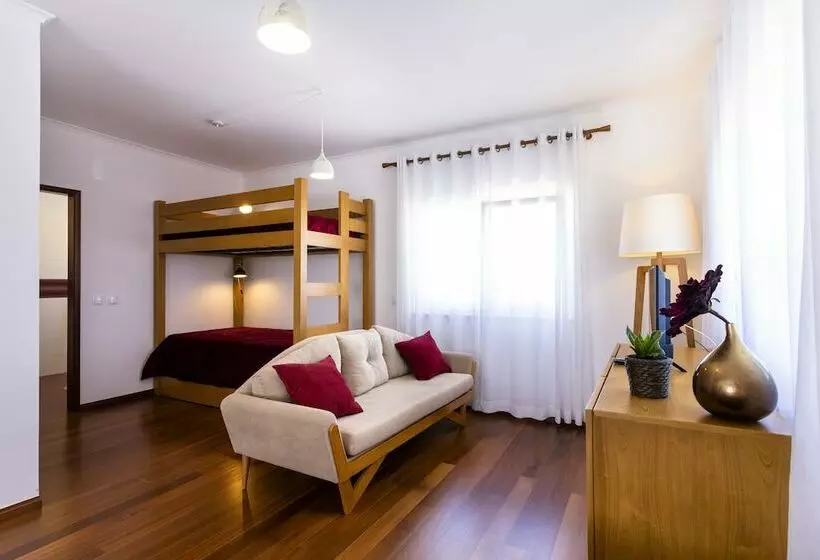 ベッドアンドブレックファースト Ohana Guesthouse Ericeira