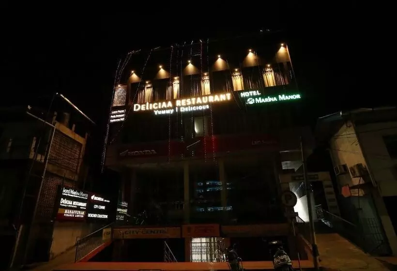 ホテル Marina Manor