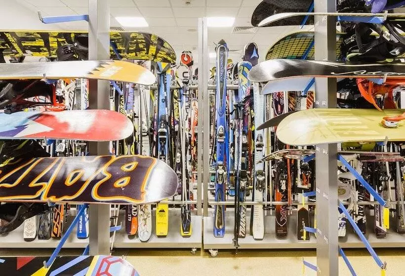 Hotelli Rosa Ski Inn