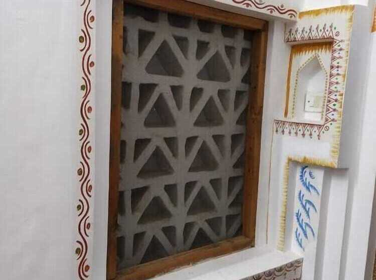 בית מלון כפרי Tourist Village Khajuraho