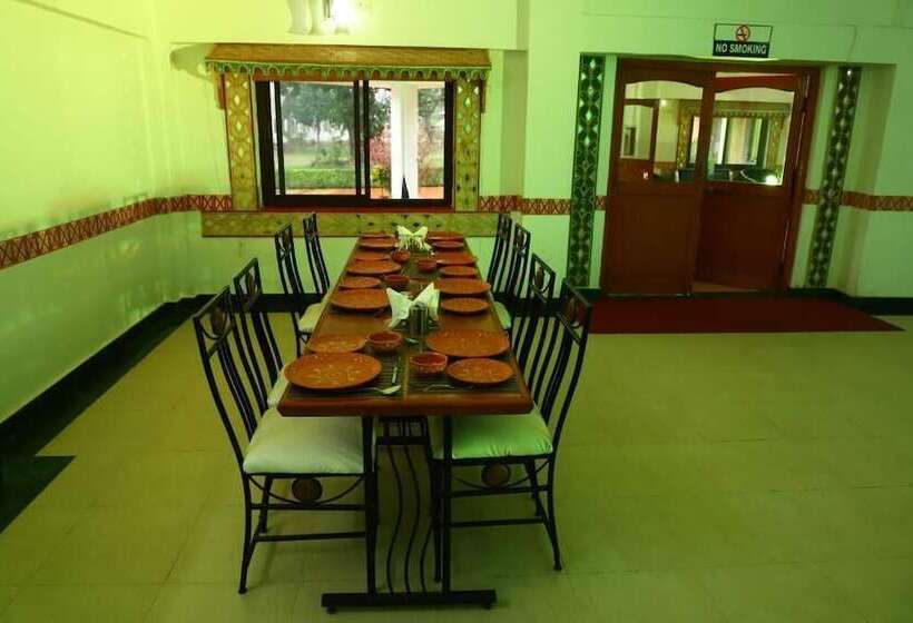 בית מלון כפרי Tourist Village Khajuraho