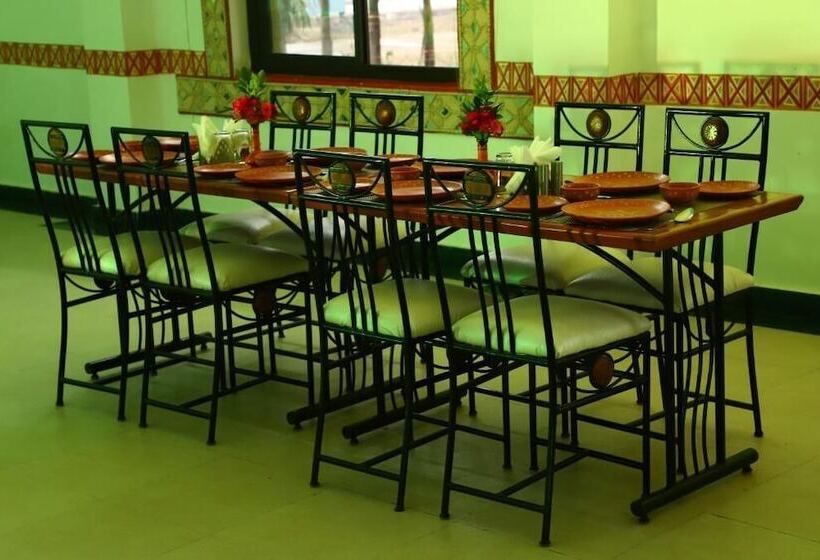 בית מלון כפרי Tourist Village Khajuraho