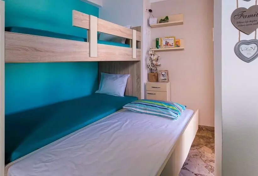 Kalyves Sea View Maisonette