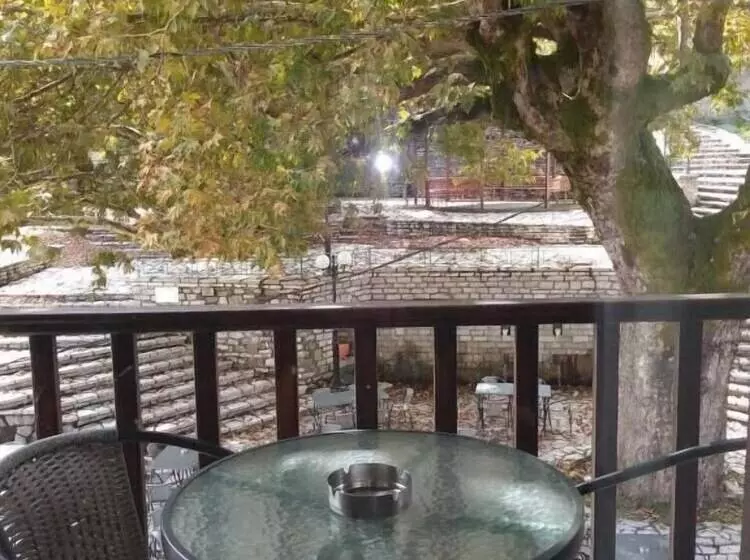 ペンション Helidona