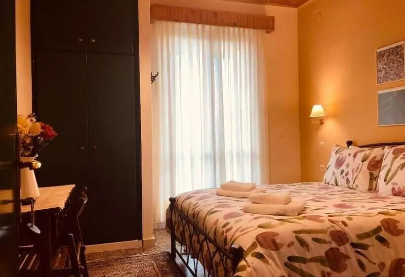 ペンション Helidona