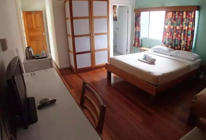 Majatalo Taklam Lodge