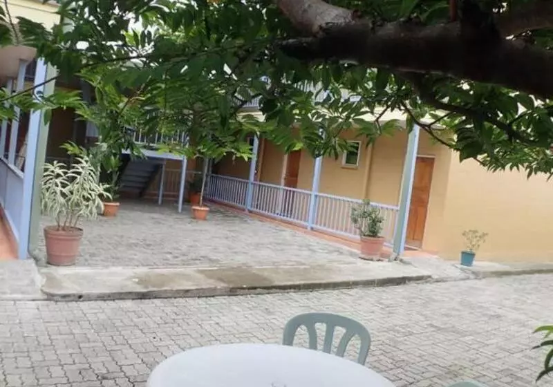 Majatalo Taklam Lodge