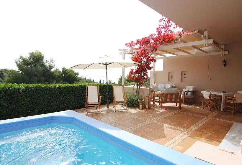 Pentathlon Villas