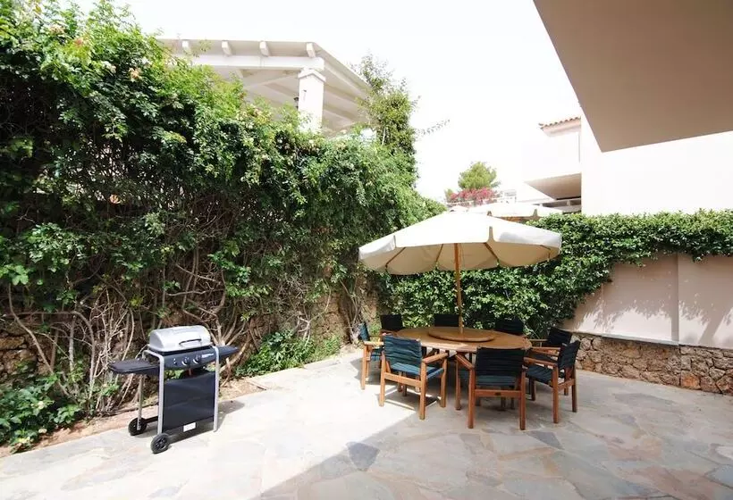 Pentathlon Villas