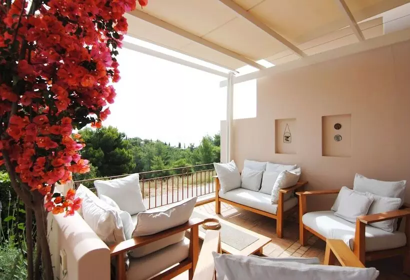 Pentathlon Villas