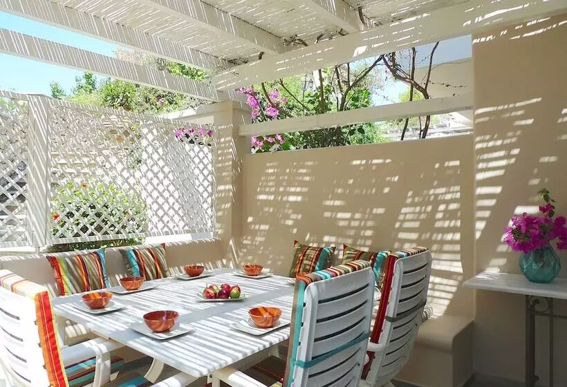 Pentathlon Villas