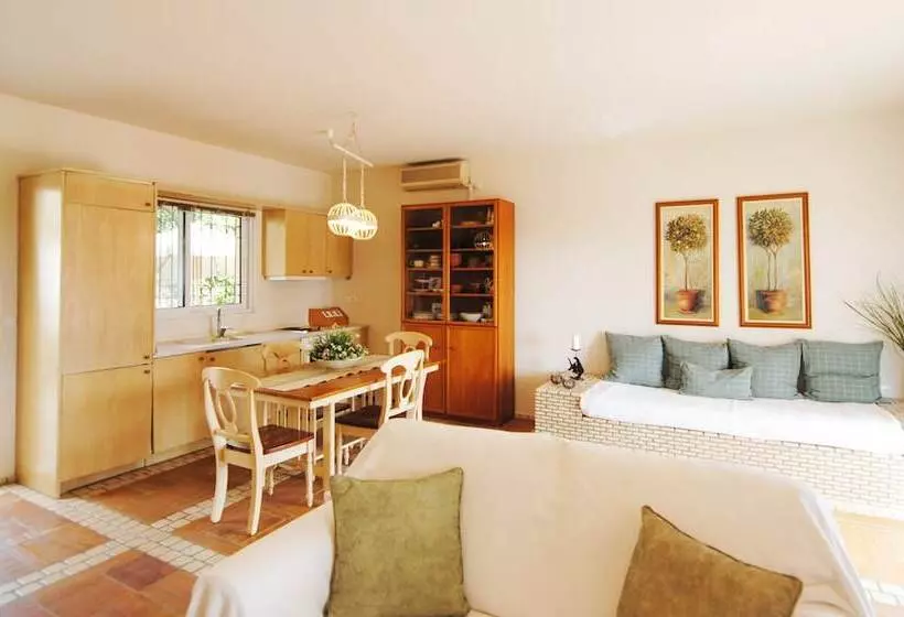Pentathlon Villas