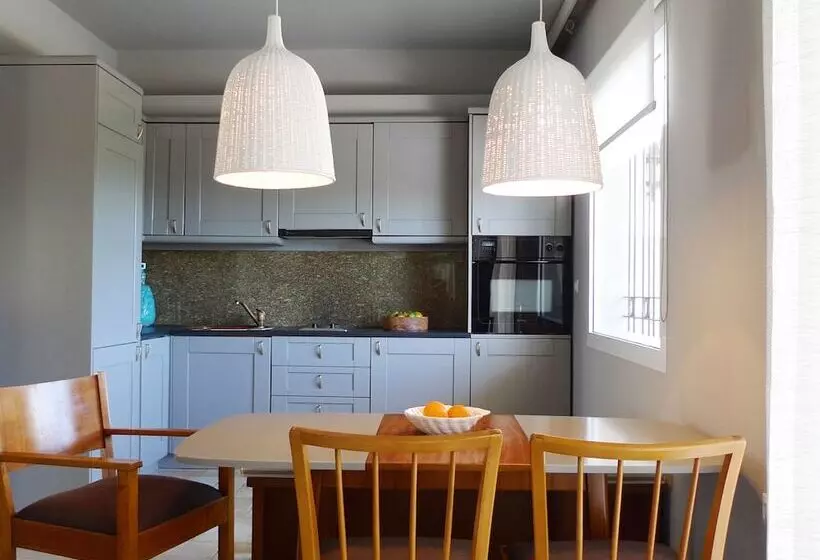 Pentathlon Villas