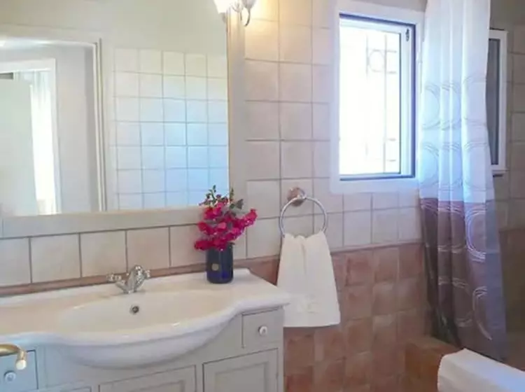 Pentathlon Villas