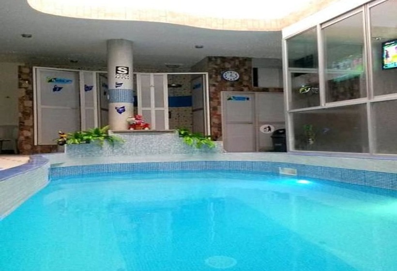 Sauna Spa Yaku Hostal