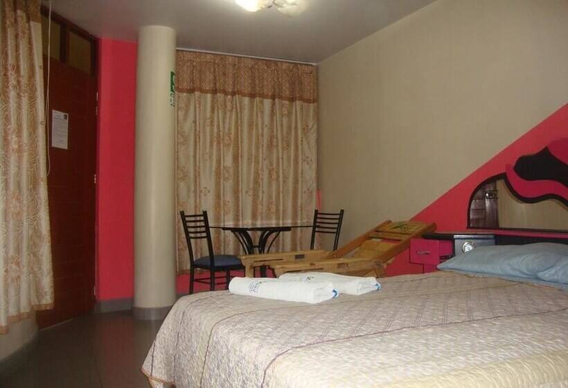 Sauna Spa Yaku Hostal