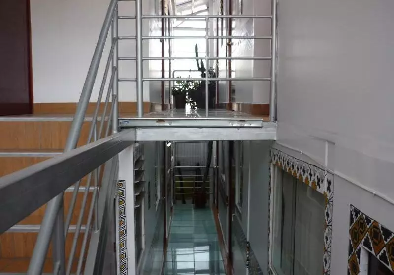 هاستل Casa Inn Hostal