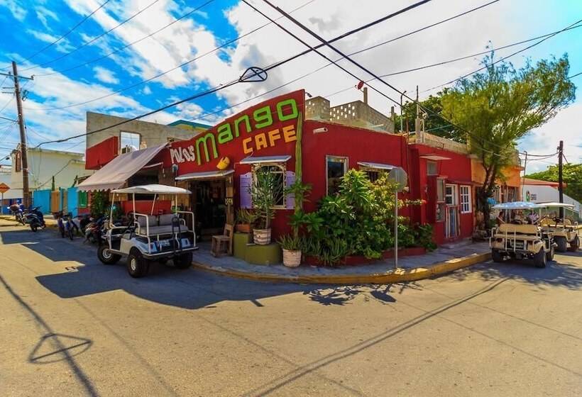 Casa Nueva Esperanza   Downstairs