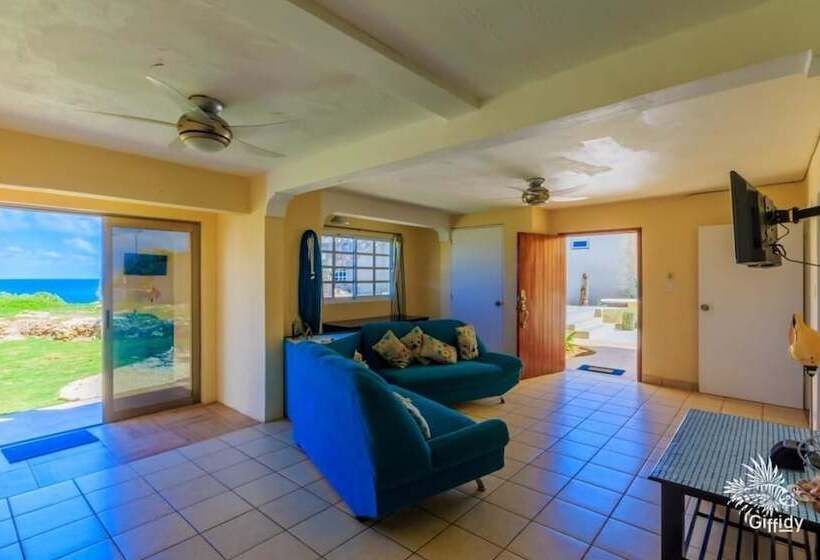 Casa Nueva Esperanza   Downstairs