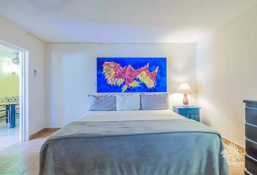 Casa Nueva Esperanza   Downstairs