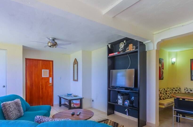 Casa Nueva Esperanza   Downstairs