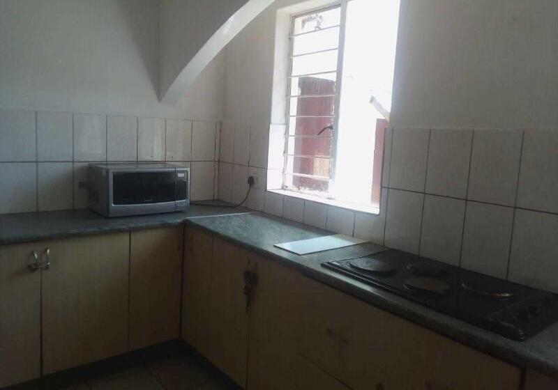 Fourways Youth Hostel