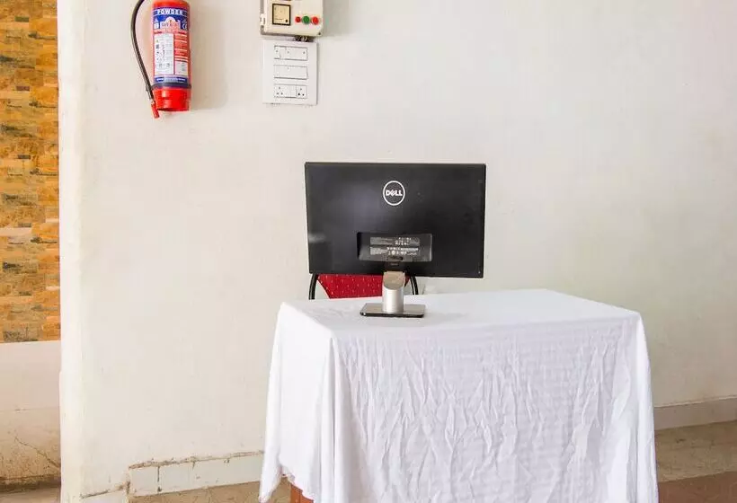 ホテル Gnr Palace