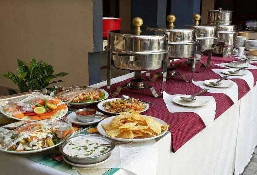 هتل New Kovalam Beach