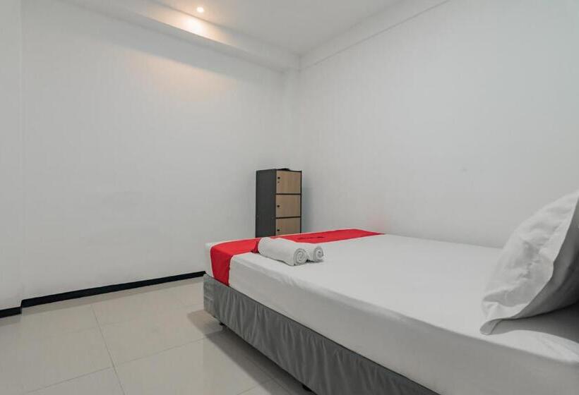 Hotel Reddoorz Syariah Near Regol Park Bandung