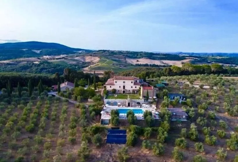 Maaseutuhotelli Tenuta Decimo   Il Borgo Di Mariano