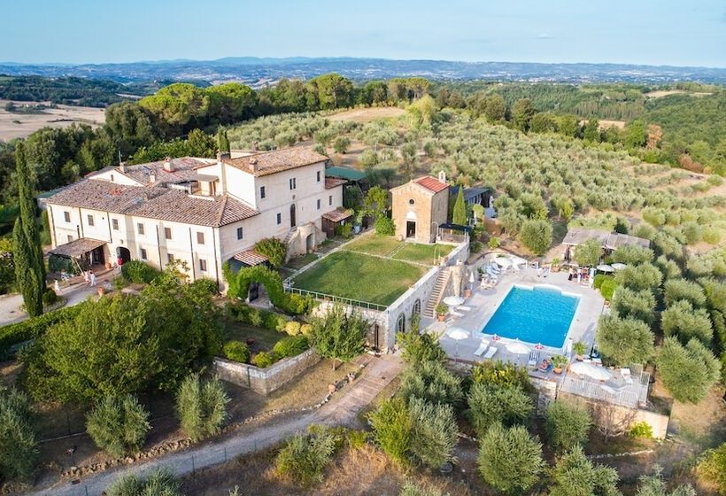 田舎風ホテル Tenuta Decimo Il Borgo Di Mariano