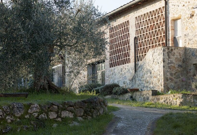 田舎風ホテル Tenuta Decimo Il Borgo Di Mariano