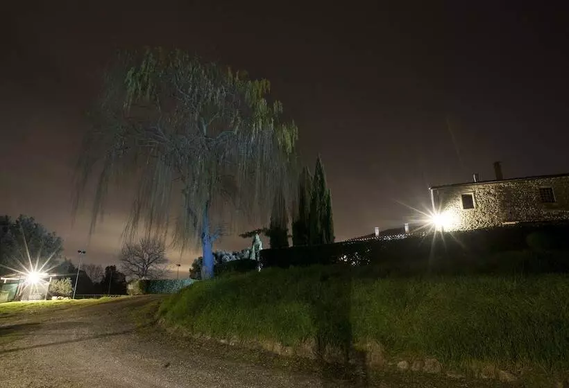 Maaseutuhotelli Tenuta Decimo   Il Borgo Di Mariano