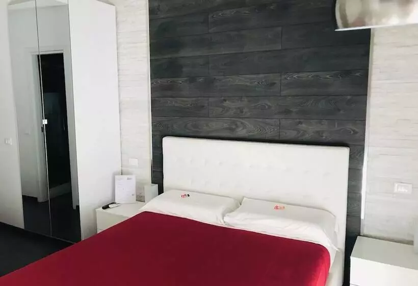 پانسیون Colosseo Rooms Imperial Rome