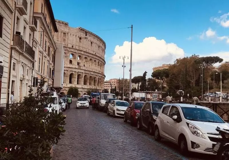 پانسیون Colosseo Rooms Imperial Rome
