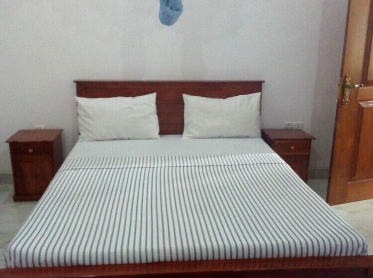 بنسيون Daisy Villa