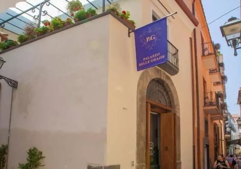 پانسیون Palazzo Delle Grazie