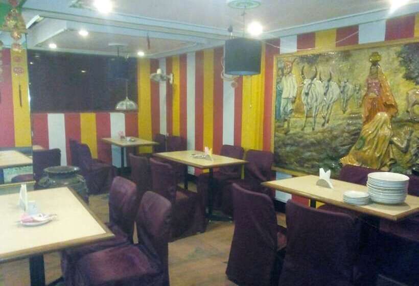 پانسیون Sheelas Guest House & Restaurant