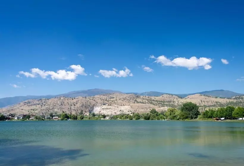 Uncorked Bed & Breakfast