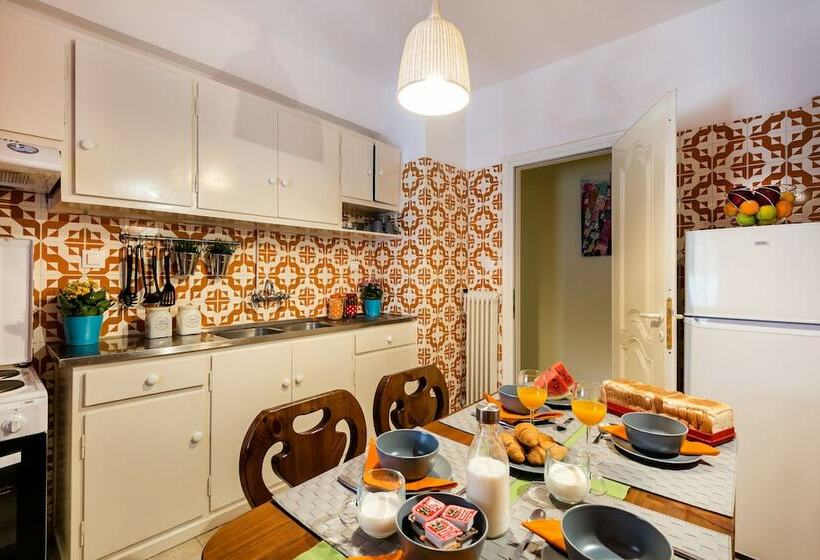 Acropolis Boutique Suite